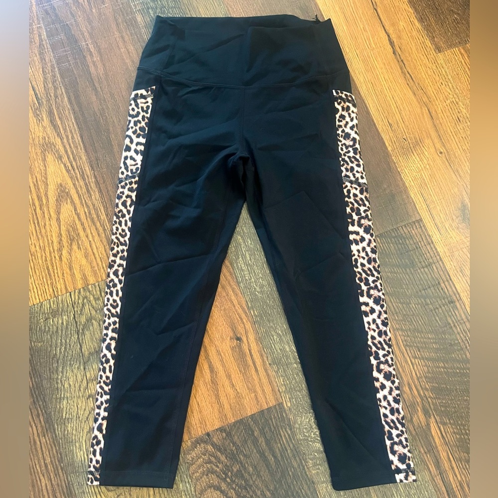 Zyia leggings